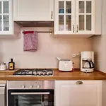 Trasteverehome - Elegant Home Near Navona Square