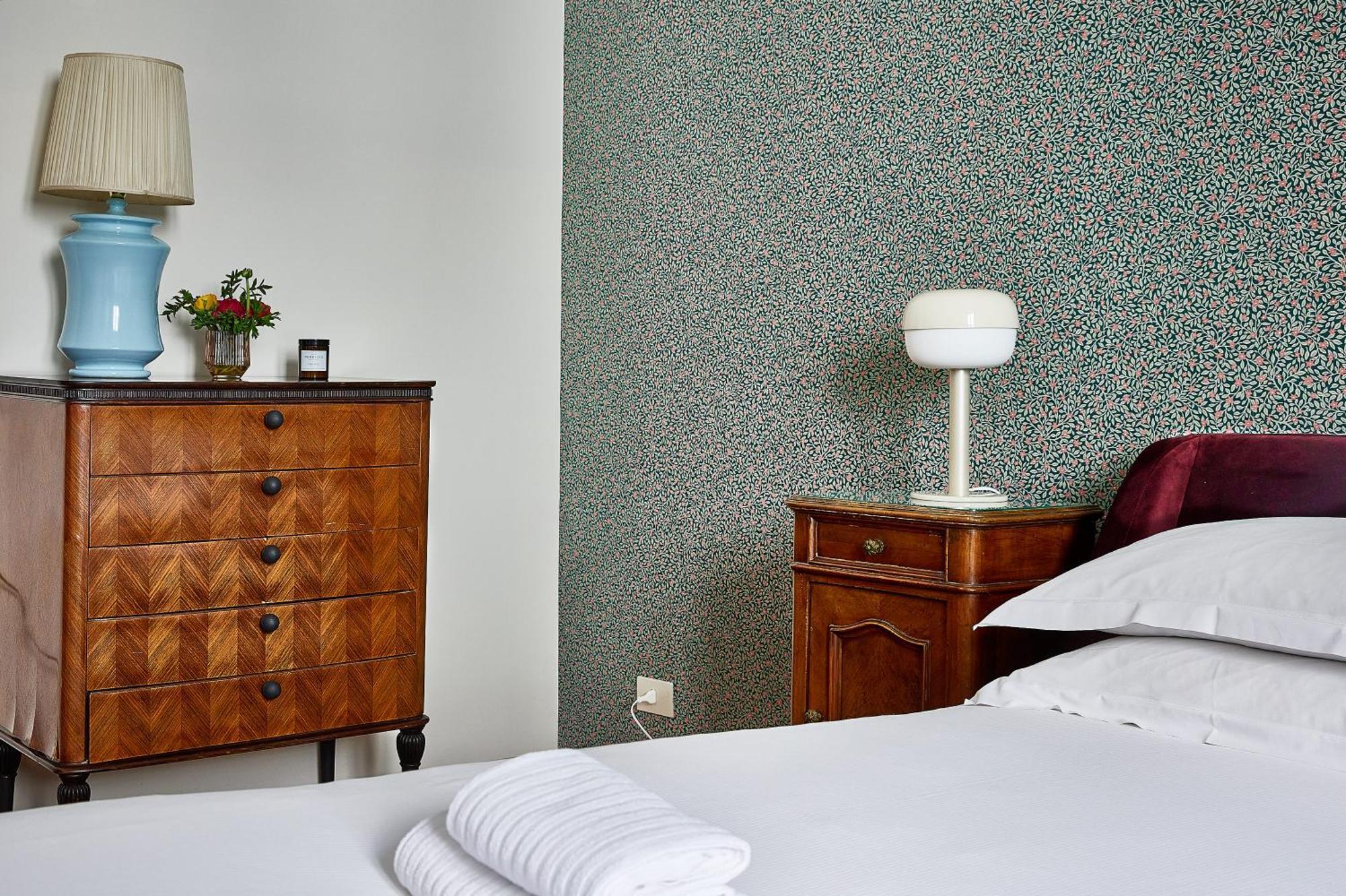 Trasteverehome - Elegant Near Navona Square Apartment