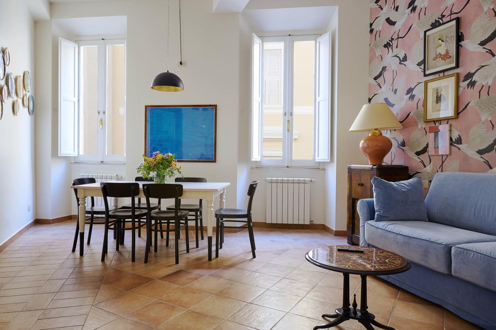 Trasteverehome - Elegant Near Navona Square Apartment