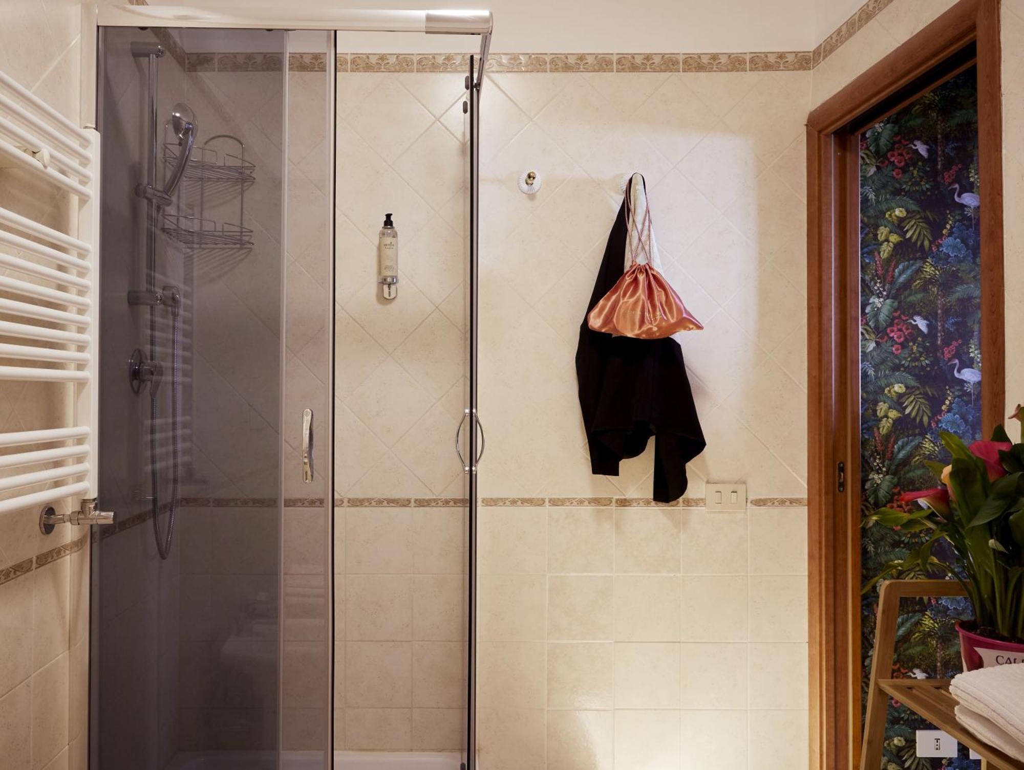 Apartment Trasteverehome - Elegant Near Navona Square *
